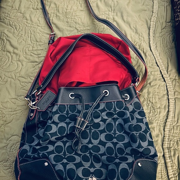 Coach bucket bag, canvas/leather, navy, used, excellent condition (like new) - Picture 5 of 7